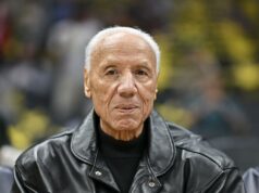 O membro do Hall da Fama Lenny Wilkens, que treinou o maior número de jogos na história da NBA, morre aos 88 anos O membro do Hall da Fama Lenny Wilkens, que treinou o maior número de jogos na história da NBA, morre aos 88 anos