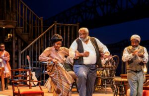 O poder da melhor peça de August Wilson, ‘Joe Turner’s Come and Gone’, continua vivo em A Noise Within O poder da melhor peça de August Wilson, 'Joe Turner's Come and Gone', continua vivo em A Noise Within