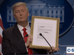 O presidente Trump minimiza o escândalo de e-mail de Jeffrey Epstein no ‘SNL’ e se oferece para vender cópias da infame mensagem de ‘Blowing Bubba’ O presidente Trump minimiza o escândalo de e-mail de Jeffrey Epstein no 'SNL' e se oferece para vender cópias da infame mensagem de 'Blowing Bubba'