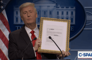 O presidente Trump minimiza o escândalo de e-mail de Jeffrey Epstein no ‘SNL’ e se oferece para vender cópias da infame mensagem de ‘Blowing Bubba’ O presidente Trump minimiza o escândalo de e-mail de Jeffrey Epstein no 'SNL' e se oferece para vender cópias da infame mensagem de 'Blowing Bubba'