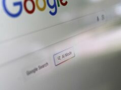 O modo IA do Google traz uma surpresa indesejável à medida que os anúncios começam a preencher as pesquisas Uma captura de tela do anúncio gerado por IA do Google com um peru acenando