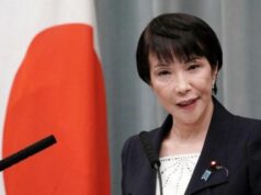 O primeiro-ministro japonês, Sanae Takaichi, propõe cortes salariais para si e para os ministros O primeiro-ministro japonês, Sanae Takaichi, propõe cortes salariais para si e para os ministros