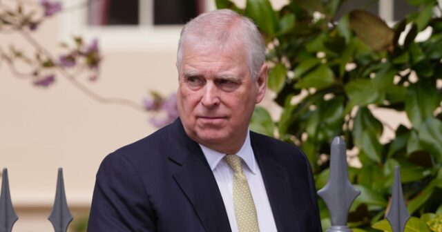 Como o príncipe Andrew está conectado à linha do tempo do escândalo de Jeffrey Epstein 2236694686 587967668