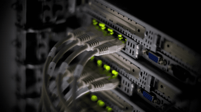 O provedor de tecnologia de vigilância Protei foi hackeado, seus uma captura de tela do site hackeado e desfigurado do Protei