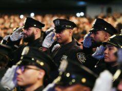 O próximo prefeito não pode se dar ao luxo de virar as costas aos crescentes sucessos do NYPD O próximo prefeito não pode se dar ao luxo de virar as costas aos crescentes sucessos do NYPD