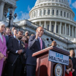 Desenho animado de David Horsey