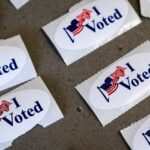 O registro eleitoral aumenta à medida que os californianos vão às urnas para eleições especiais em todo o estado