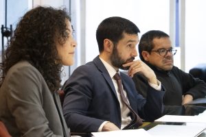 O regulador de jogos de azar da Espanha distribui US$ Reunião do Ministro Pablo Bustinduay com o ex-presidente José Luis Rodríguez Zapatero. O regulador de jogos de azar da Espanha distribui US$ 38 milhões em multas à Betfair e ao 888