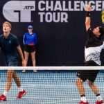 O retorno de Lleyton Hewitt da aposentadoria para jogar duplas com o filho Cruz termina em derrota nas quartas de final