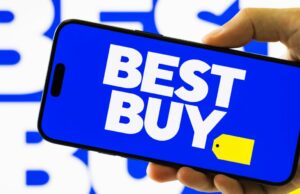 O site da Best Buy está fora do ar: o que sabemos até agora Uma captura de tela de um gráfico de interrupção do DownDetector que mostra um pico nos relatórios por volta das 10h ET.