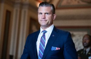 O suposto comando ‘Matar todos’ de Pete Hegseth foi chamado de ‘crime de guerra’ pelo comentarista conservador Andrew McCarthy Mark Kelly (Conheça a Imprensa)