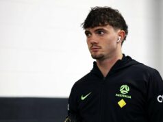 O técnico da Austrália explica a decisão de chamar James Overy para a seleção principal: ‘Nós sabemos…’ ícone de correio