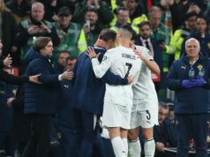 O técnico de Portugal, Martinez, diz que o cartão vermelho de Ronaldo foi duro O técnico de Portugal, Martinez, diz que o cartão vermelho de Ronaldo foi duro