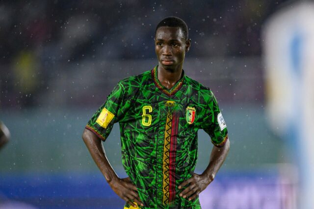 O técnico juvenil do Mali comenta sobre Sekou Kone enquanto ícone de correio