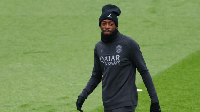 O vencedor da Bola de Ouro, Dembélé, retorna à equipe do PSG para a partida da Liga dos Campeões após lesão na panturrilha
