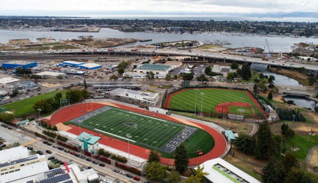 Oakland: Homem ferido em tiroteio no campus do Laney College
