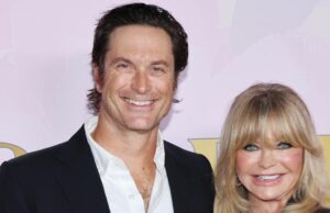 Oliver Hudson compartilha comemorações familiares pelo 80º aniversário da mãe Goldie Hawn Família mista de Goldie Hawn e Kurt Russells