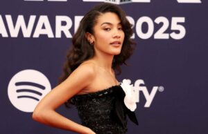 Olivia Dean ganha reembolso da Ticketmaster para fãs após criticar preços de revenda ‘nojentos’ Olivia Dean ganha reembolso da Ticketmaster para fãs após criticar preços de revenda ‘nojentos’