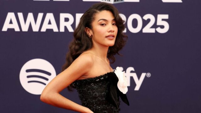 Olivia Dean ganha reembolso da Ticketmaster para fãs após criticar Olivia Dean ganha reembolso da Ticketmaster para fãs após criticar preços de revenda ‘nojentos’