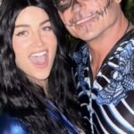 Orlando Bloom aparentemente fez uma zombaria farpada com sua ex-noiva Katy Perry no Halloween enquanto fazia uma exibição aconchegante com Rachel Lynn Matthews, que estava vestida como a cantora
