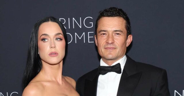 Orlando Bloom passa o dia de ação de graças com Katy-Perry-e-Orlando-Bloom-com-crianças-6767474