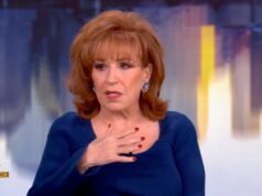 Os apresentadores de ‘The View’ aplaudem Nancy Pelosi por ser a ‘chefe atormentadora’ de Trump após o anúncio de aposentadoria Os apresentadores de 'The View' aplaudem Nancy Pelosi por ser a 'chefe atormentadora' de Trump após o anúncio de aposentadoria