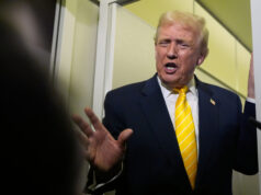 Os ataques de Trump às repórteres estão ficando ainda mais nojentos A correspondente da CNN, Kaitlan Collins, fala na sala de coletivas de imprensa de James Brady antes que a secretária de imprensa da Casa Branca, Karoline Leavitt, apareça em uma coletiva de imprensa na Casa Branca, terça-feira, 9 de setembro de 2025, em Washington. (Foto AP/Alex Brandon)