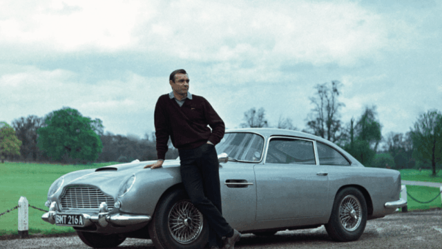 Os carros mais icônicos de James Bond ganham destaque no novo álbum de fotos Assouline

