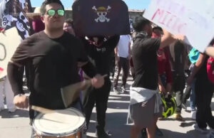 Os confrontos eclodem enquanto milhares de pessoas marcham contra o presidente Sheinbaum na Cidade do México Yahoo news home