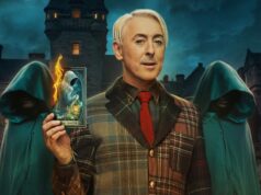 Os fãs dão uma primeira olhada na 4ª temporada de ‘The Traitors’ durante o painel da BravoCon 2025 Elenco da 4ª temporada de Traidores anunciado Donna Kelce Dorinda Medley Mark Ballas