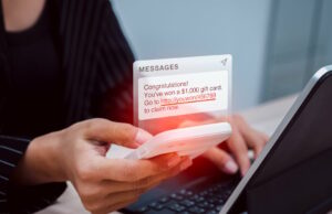 Os golpistas atacam os compradores da Black Friday com mensagens de texto e e-mails criados por IA Exemplo de mensagem de texto fraudulenta do Guardio.