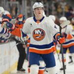 Os ilhéus superam os Golden Knights para uma vitória corajosa na prorrogação