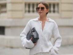 Os revisores juram que esses 14 cardigãs chiques emagrecem instantaneamente (e custam a partir de apenas US $ 15) Os revisores juram que esses 14 cardigãs chiques emagrecem instantaneamente (e custam a partir de apenas US $ 15)