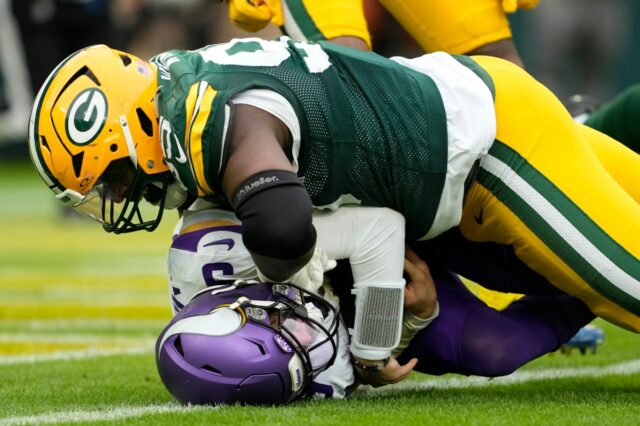 Packers DE Devonte Wyatt