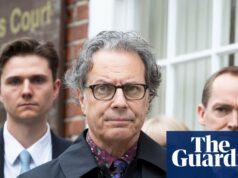 Pai de adolescente cuja morte foi ligada às redes sociais ‘perdeu a fé’ no Ofcom Pai de adolescente cuja morte foi ligada às redes sociais 'perdeu a fé' no Ofcom