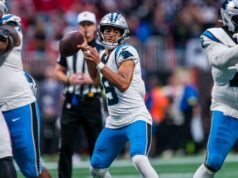 Panteras e Bryce Young dão um grande golpe contra o 49ers no Monday Night Football O quarterback do Mater Dei, Bryce Young (9), tenta passar contra De La Salle no segundo quarto do jogo do campeonato estadual da CIF Open Division no Cerritos College em Norwalk, Califórnia, no sábado, 8 de dezembro de 2018. (Jose Carlos Fajardo/Bay Area News Group)
