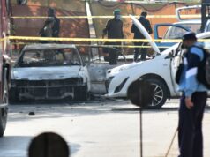 Paquistão prende 4 de uma célula afegã por causa do atentado mortal em Islamabad Paquistão prende 4 de uma célula afegã por causa do atentado mortal em Islamabad