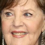 Pauline Collins, estrela britânica indicada ao Oscar por 'Shirley Valentine', morre aos 85 anos