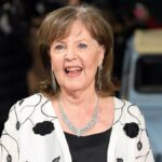 Pauline Collins, estrela indicada ao Oscar por 'Shirley Valentine', morre aos 85 anos