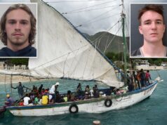 Pessoas do Texas são indiciadas em conspiração selvagem para invadir uma pequena ilha para matar homens e usar mulheres e crianças como ‘suas escravas sexuais’: federais Pessoas do Texas são indiciadas em conspiração selvagem para invadir uma pequena ilha para matar homens e usar mulheres e crianças como 'suas escravas sexuais': federais