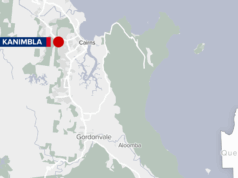 Polícia atira em homem armado com faca no extremo norte de Queensland Polícia atira em homem armado com faca no extremo norte de Queensland