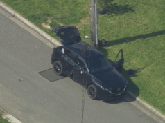 Polícia pede informações sobre tiroteio diurno em Melbourne Polícia pede informações sobre tiroteio diurno em Melbourne