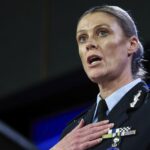 Policial de alto escalão convocará a INTERPOL para ajudar a combater onda neonazista