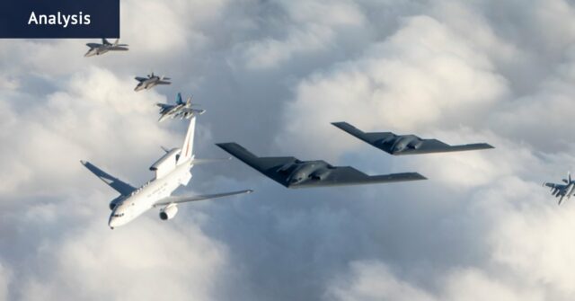 Por dentro da noite secreta do avião espião australiano sobre Uma aeronave E-7A Wedgetail na RAAF Williamtown.