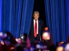 Por que Donald Trump está ameaçando processar a BBC em US$ 1 bilhão? Um advogado de Trump exigiu que a BBC