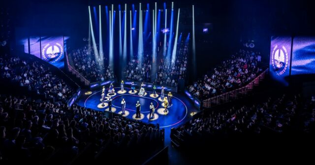 Por que 'Jogos Vorazes' parece mais urgente (e brutal) no Por que 'Jogos Vorazes' parece mais urgente (e brutal) no palco