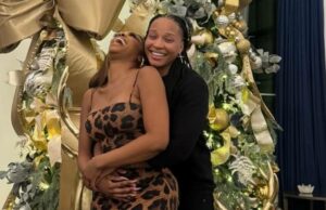 Porsha Williams, da RHOA, torna-se oficial do Instagram com nova namorada Sway Destaque Porsha Williams quebra o silêncio sobre o divórcio de Simon Guobadia