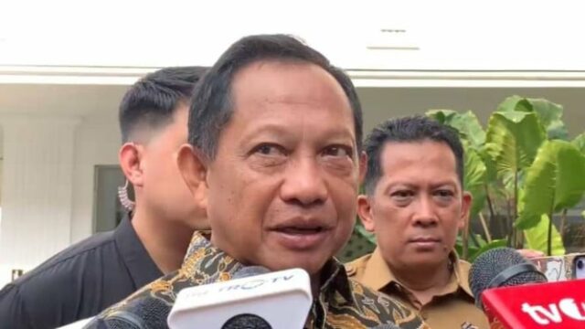 Prabowo perguntou a Tito sobre Rp. 203 trilhões em fundos do governo regional ainda parados nos bancos
