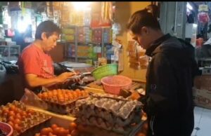 Preço dos ovos de galinha cai para IDR 27.100 por Kg, seguido pela carne bovina IDR 132.500 por Kg Preço dos ovos de galinha cai para IDR 27.100 por Kg, seguido pela carne bovina IDR 132.500 por Kg