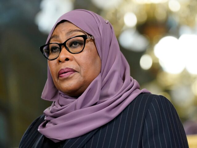 Presidente da Tanzânia anuncia investigação sobre mortes em protestos pós-eleitorais Presidente da Tanzânia anuncia investigação sobre mortes em protestos pós-eleitorais